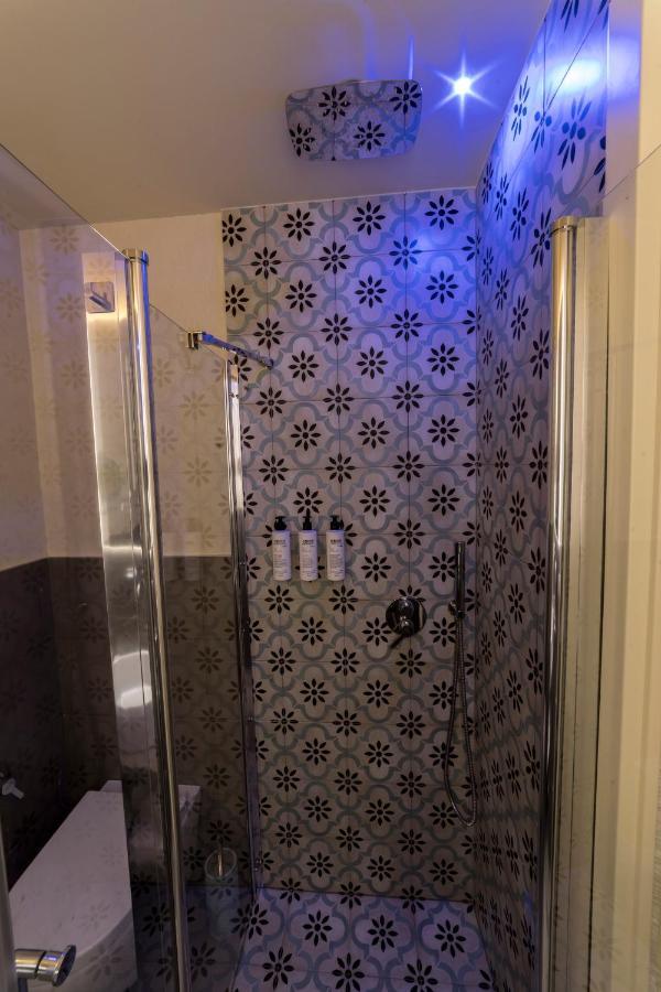 B&B Smartfit House - Room & Relax In Pescara Eksteriør billede